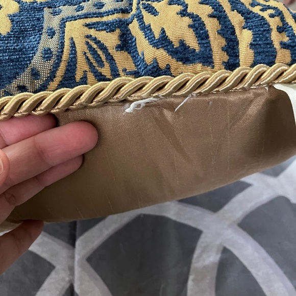 Elegant Blue and Gold Decorative Pillows - Picture 4 of 14